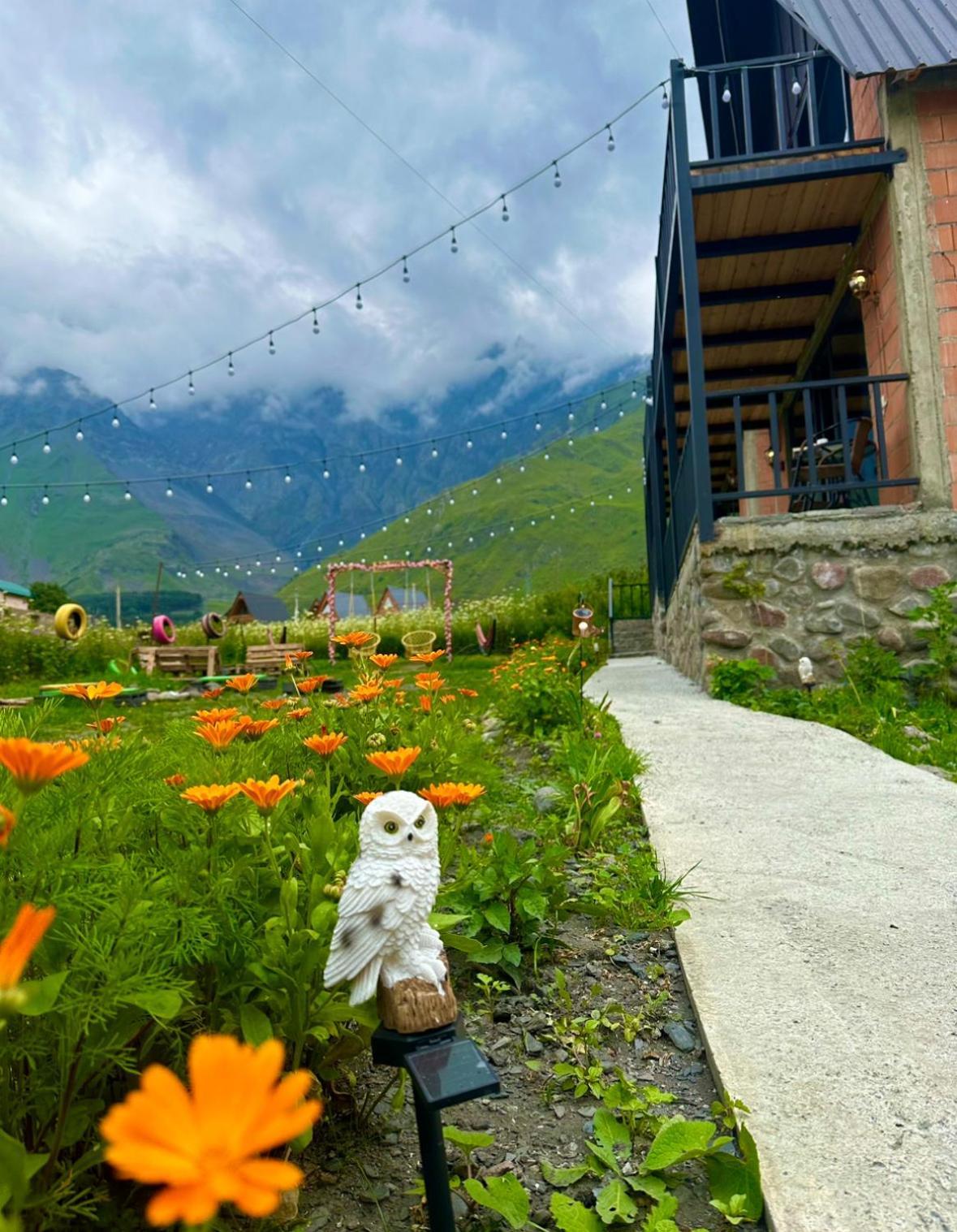 Royal Cottages Kazbegi Ngoại thất bức ảnh