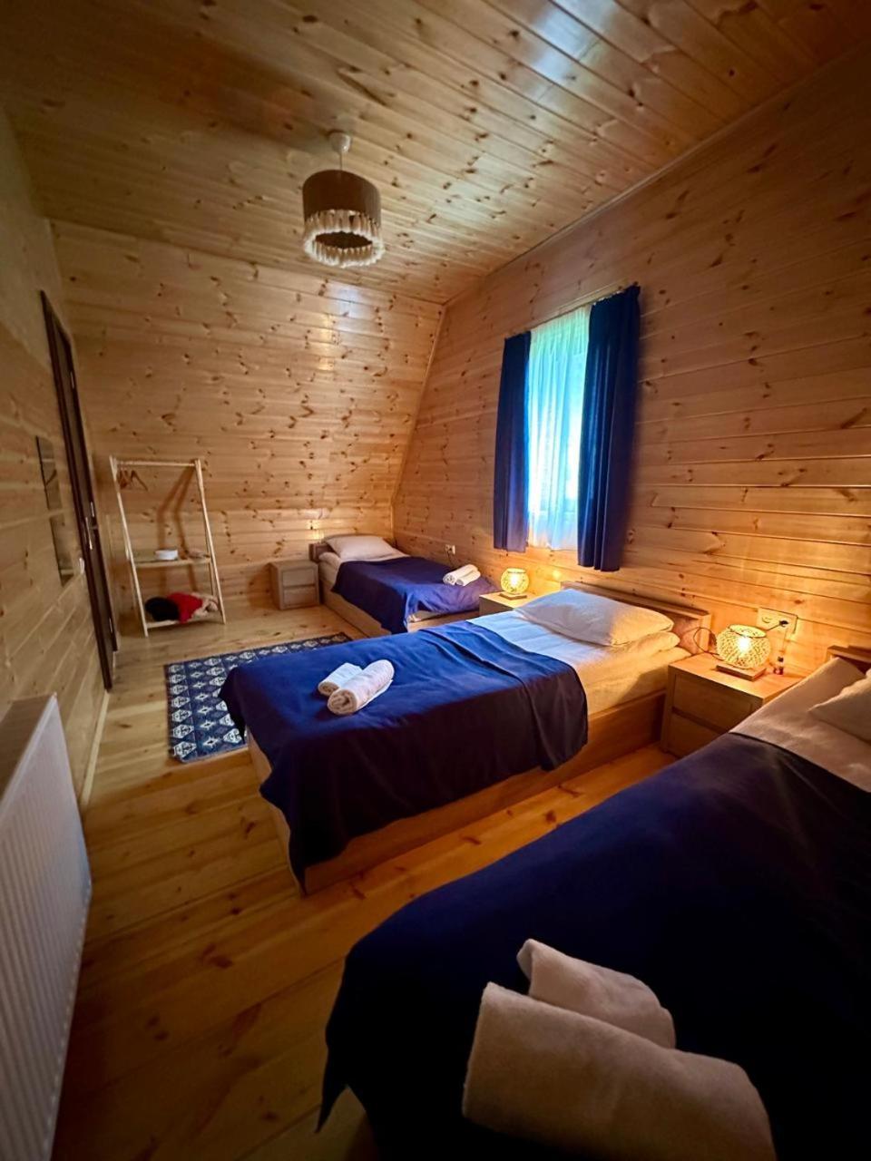 Royal Cottages Kazbegi Ngoại thất bức ảnh