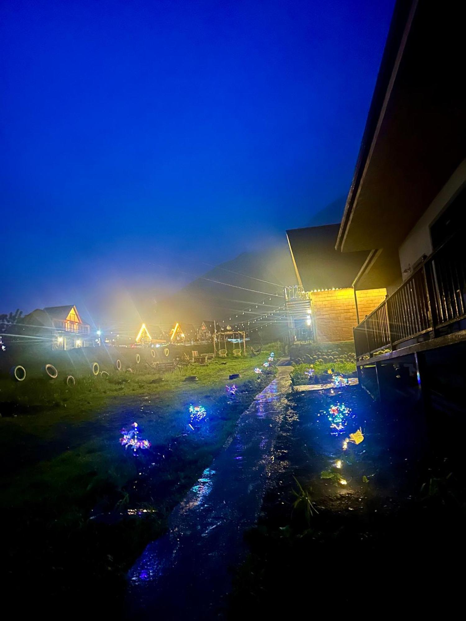 Royal Cottages Kazbegi Ngoại thất bức ảnh